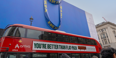 A Vinterior bus on Oxford Street